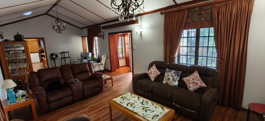 3 Bedroom Property for Sale in Protea Park North West